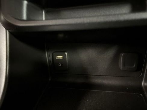 Certified 2018 Chevrolet Colorado LT w/ LT Convenience Package image 34