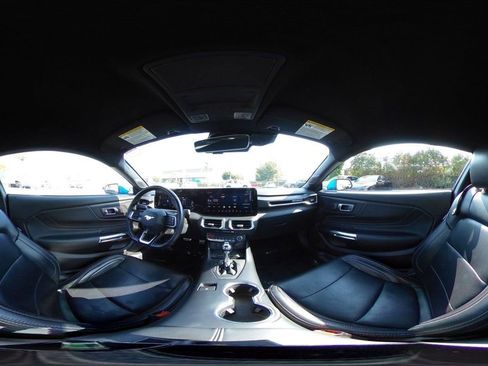 Used 2024 Ford Mustang Premium image 42