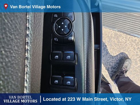 Used 2021 Ford Expedition XLT AWD/4WD image 11
