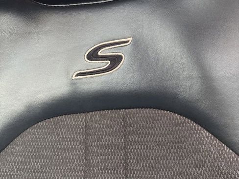 Used 2015 Chrysler 200 S w/ Comfort Group image 10