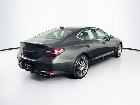 Used 2025 Genesis G70 2.5T RWD image 9