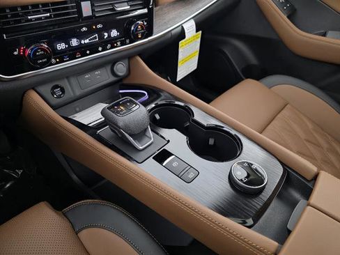 New 2026 Nissan Rogue Platinum AWD/4WD image 38