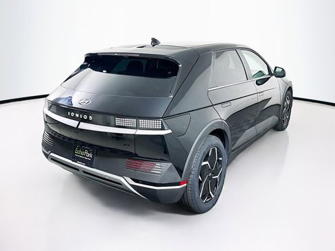 Used 2024 Hyundai Ioniq 5 SEL RWD image 9