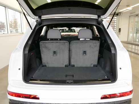 New 2026 Audi Q7 3.0T Premium Plus image 14