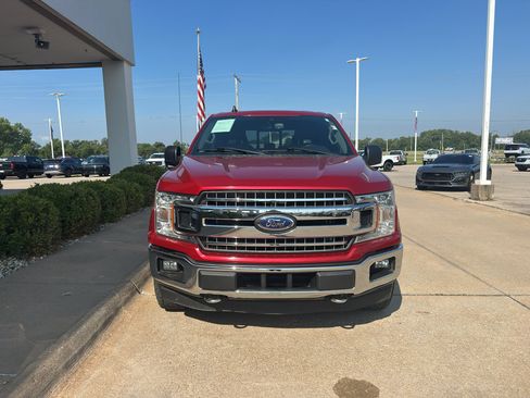 Used 2020 Ford F150 XLT w/ Equipment Group 302A Luxury AWD/4WD image 36