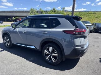 Used 2023 Nissan Rogue SL w/ SL Premium Package AWD/4WD video 4
