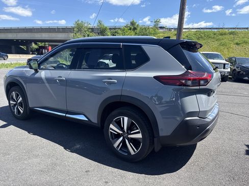 Used 2023 Nissan Rogue SL w/ SL Premium Package AWD/4WD image 4