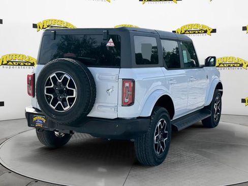 New 2025 Ford Bronco Outer Banks image 6