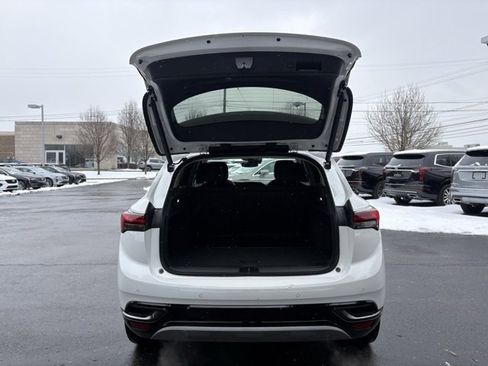 Used 2023 Buick Envision Essence w/ Technology Package I image 5