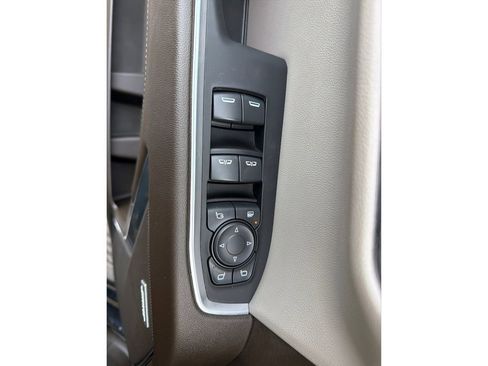 Used 2024 Chevrolet Silverado 1500 LTZ w/ LTZ Convenience Package II image 32