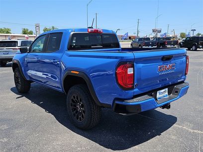 New 2026 GMC Canyon Elevation w/ Convenience Package