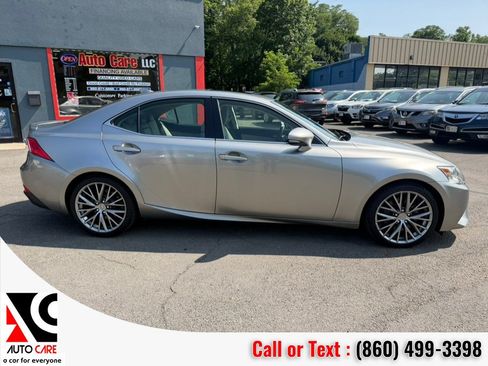 Used 2016 Lexus IS 300 AWD w/ Navigation System Package image 8
