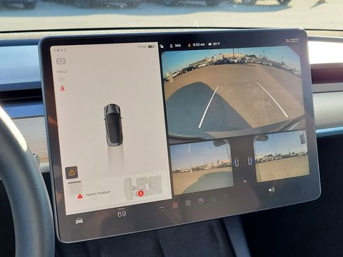 Used 2022 Tesla Model 3 Long Range image 23