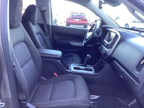 Used 2016 Chevrolet Colorado LT w/ LT Convenience Package AWD/4WD image 15