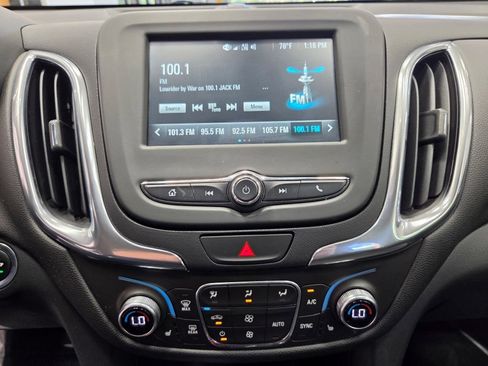 Used 2018 Chevrolet Equinox LT AWD/4WD image 35