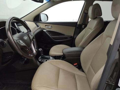 Used 2018 Hyundai Santa Fe Limited image 17