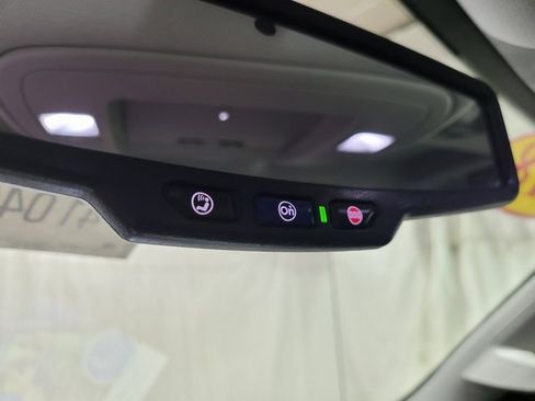 Used 2018 GMC Sierra 1500 SLT w/ SLT Premium Package image 30