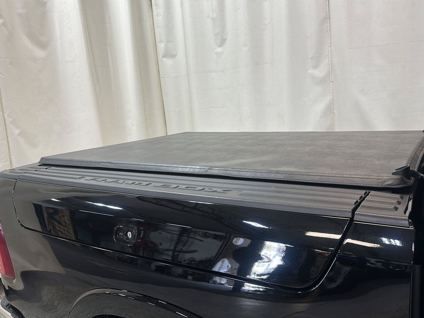 Used 2025 RAM 1500 Limited AWD/4WD image 13