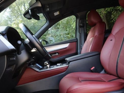 Used 2025 MAZDA CX-70 Plug-In Hybrid w/ Premium Plus image 3