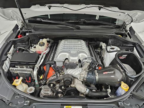 Used 2018 Jeep Grand Cherokee Trackhawk AWD/4WD image 4