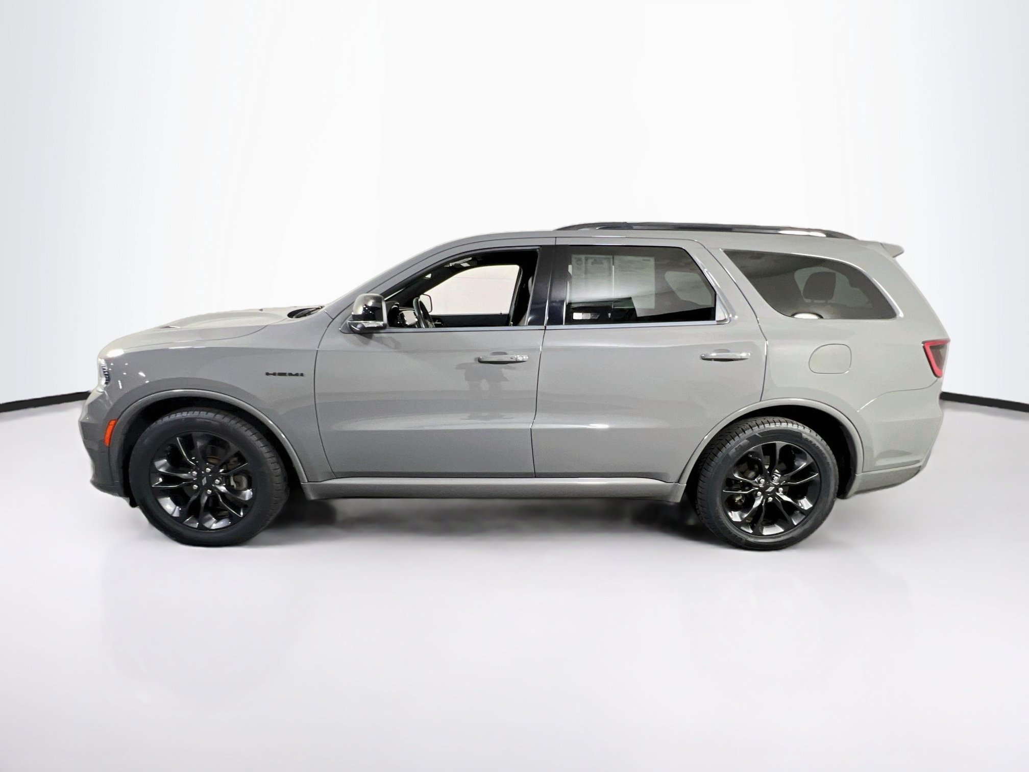 Used 2023 Dodge Durango R/T AWD/4WD image 8