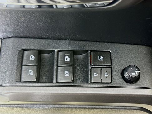 Used 2019 Toyota Tacoma TRD Off-Road image 22