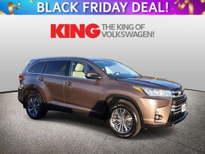 Used 2019 Toyota Highlander XLE