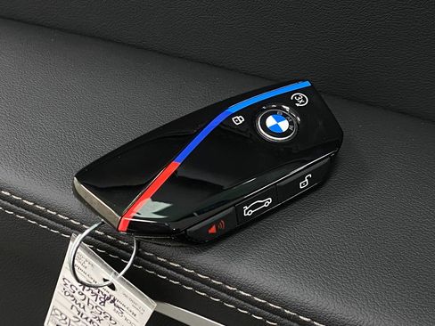 New 2026 BMW X5 M60i image 36