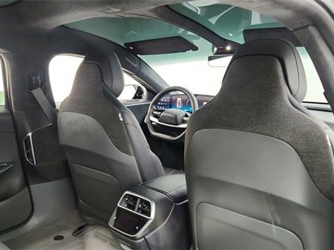 Used 2022 Lucid Air Grand Touring image 26