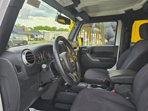 Used 2013 Jeep Wrangler Sport AWD/4WD image 35