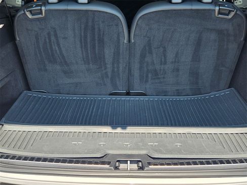 Used 2023 Volvo XC90 T8 Plus w/ Protection Package Premier image 24