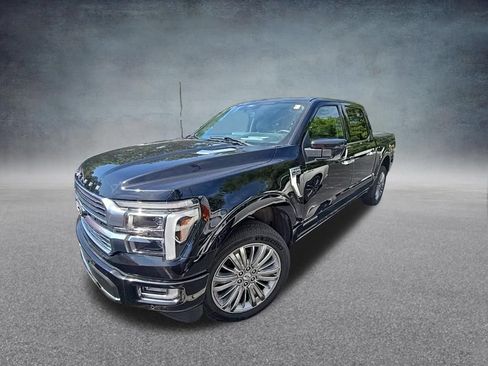 Used 2024 Ford F150 Platinum w/ Equipment Group 703A Plus AWD/4WD image 3