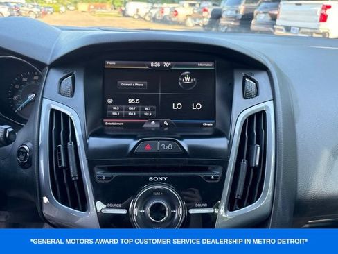 Used 2013 Ford Focus Titanium FWD image 9