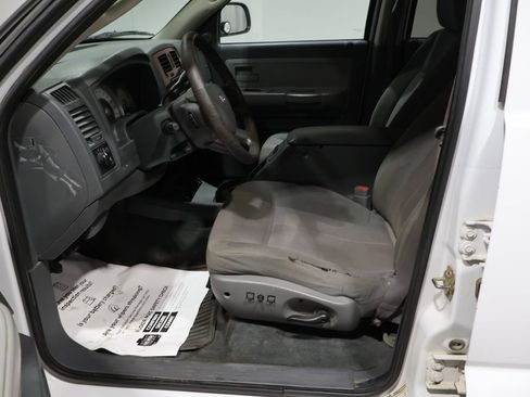 Used 2005 Dodge Dakota SLT image 10