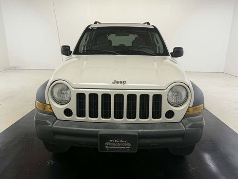 Used 2006 Jeep Liberty Sport AWD/4WD image 6