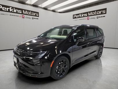 New 2027 Chrysler Pacifica Limited