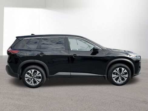 Used 2023 Nissan Rogue SV AWD/4WD image 2