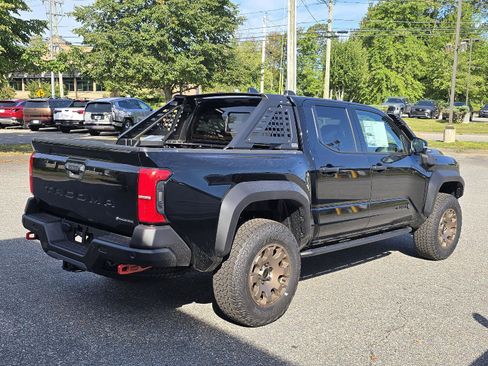 New 2025 Toyota Tacoma 4x4 Double Cab Hybrid image 3