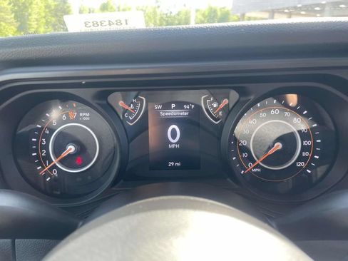 New 2026 Jeep Gladiator Sport AWD/4WD image 28