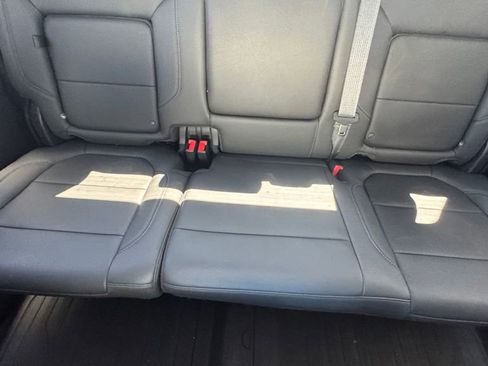 Used 2022 GMC Sierra 1500 SLT AWD/4WD image 31