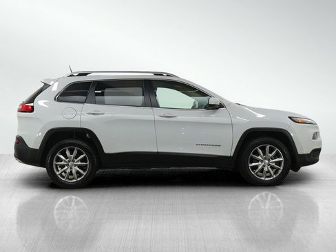 Used 2018 Jeep Cherokee Limited w/ Trailer Tow Group image 6