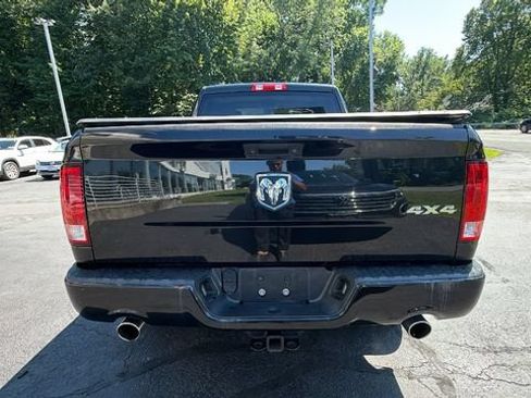 Used 2017 RAM 1500 Express AWD/4WD image 6