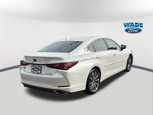 Used 2020 Lexus ES 350 w/ Premium Package image 5