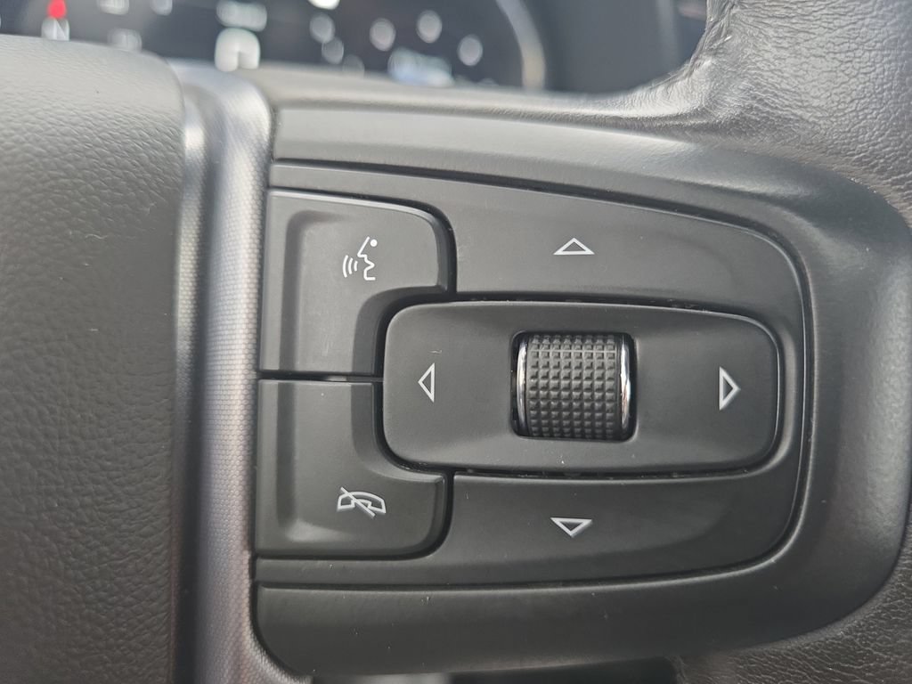 Used 2022 GMC Yukon SLT w/ SLT Luxury Package AWD/4WD image 34