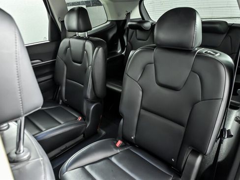 Used 2022 Kia Telluride S AWD/4WD image 18