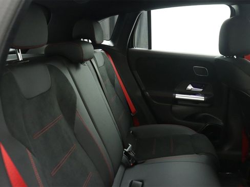 New 2025 Mercedes-Benz GLA 35 AMG GLA 35 AMG image 10