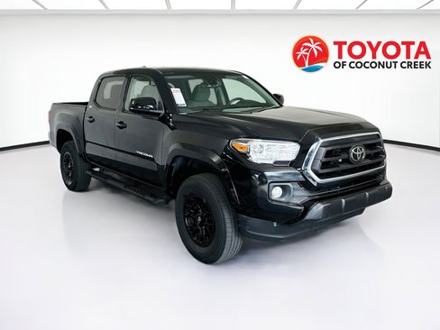 Used 2022 Toyota Tacoma SR5 RWD image 1