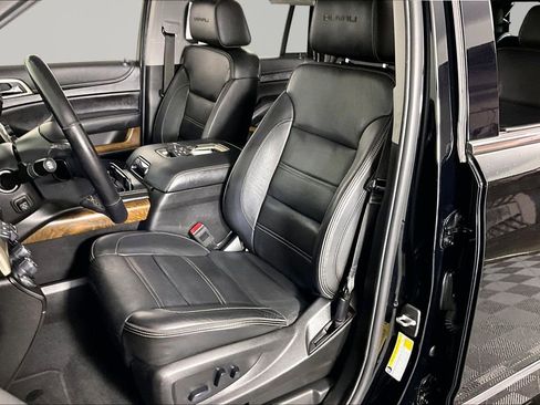 Certified 2019 GMC Yukon Denali w/ Denali Ultimate Package AWD/4WD image 20