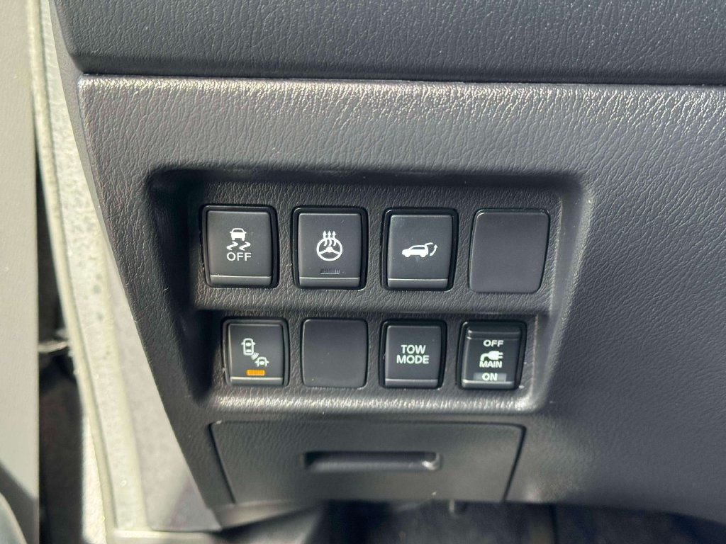 Used 2020 Nissan Pathfinder SL w/ Cargo Package AWD/4WD image 18