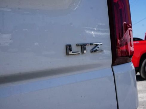 Used 2025 Chevrolet Silverado 1500 LTZ w/ LTZ Premium Package AWD/4WD image 6